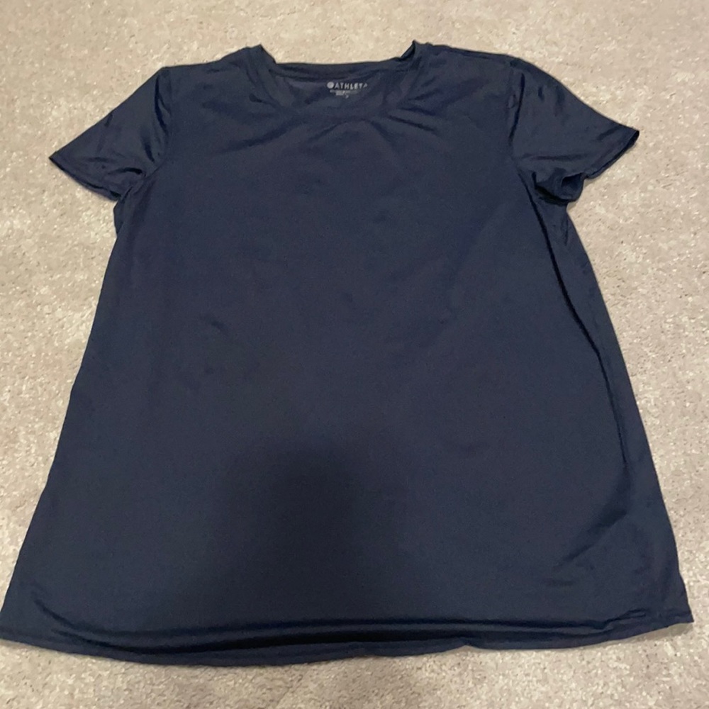 Athleta T-shirt with tulip back detail